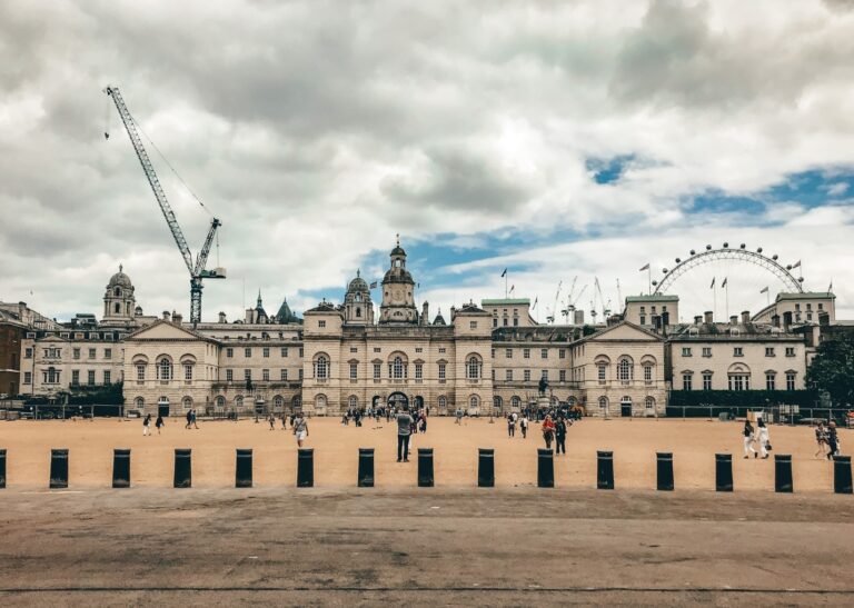 240 London Instagram Captions for Your Vacation Photos