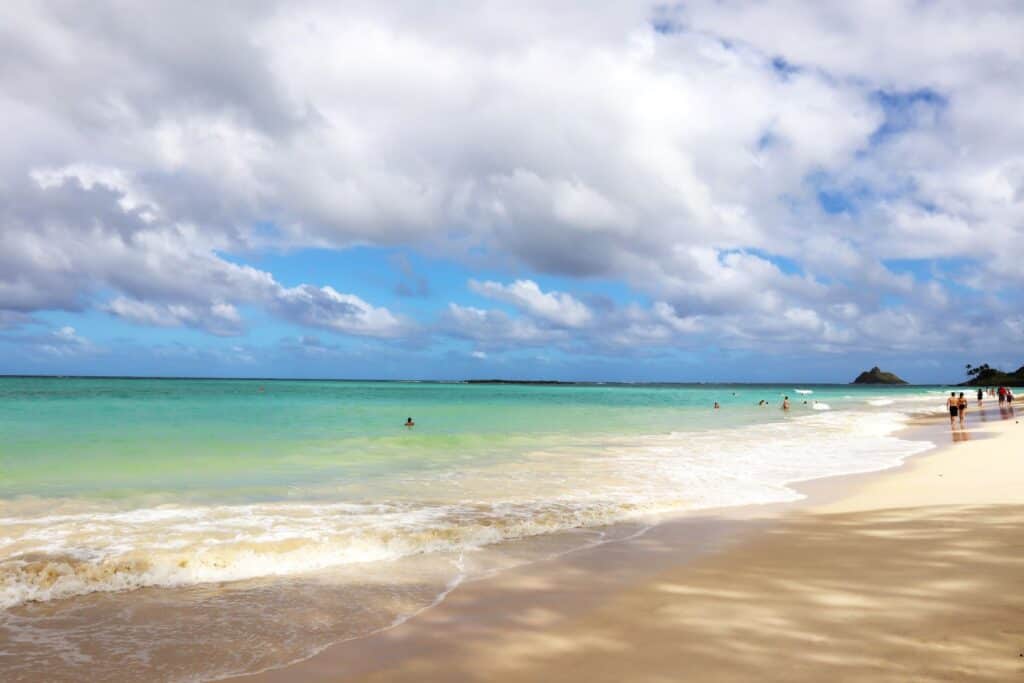 White sand beach and blue water at kailua beach in oahu